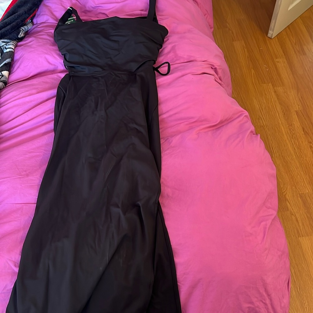 Halara strappy back dress size medium